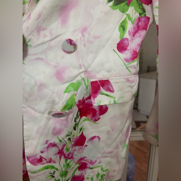 Marciano Women's Floral Blazer - Pink and Green - Picture 3 of 4
